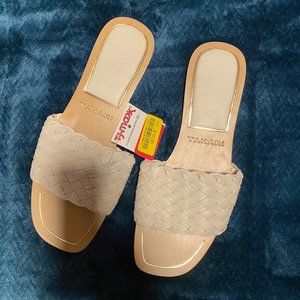 Women's Tan and White Sandals